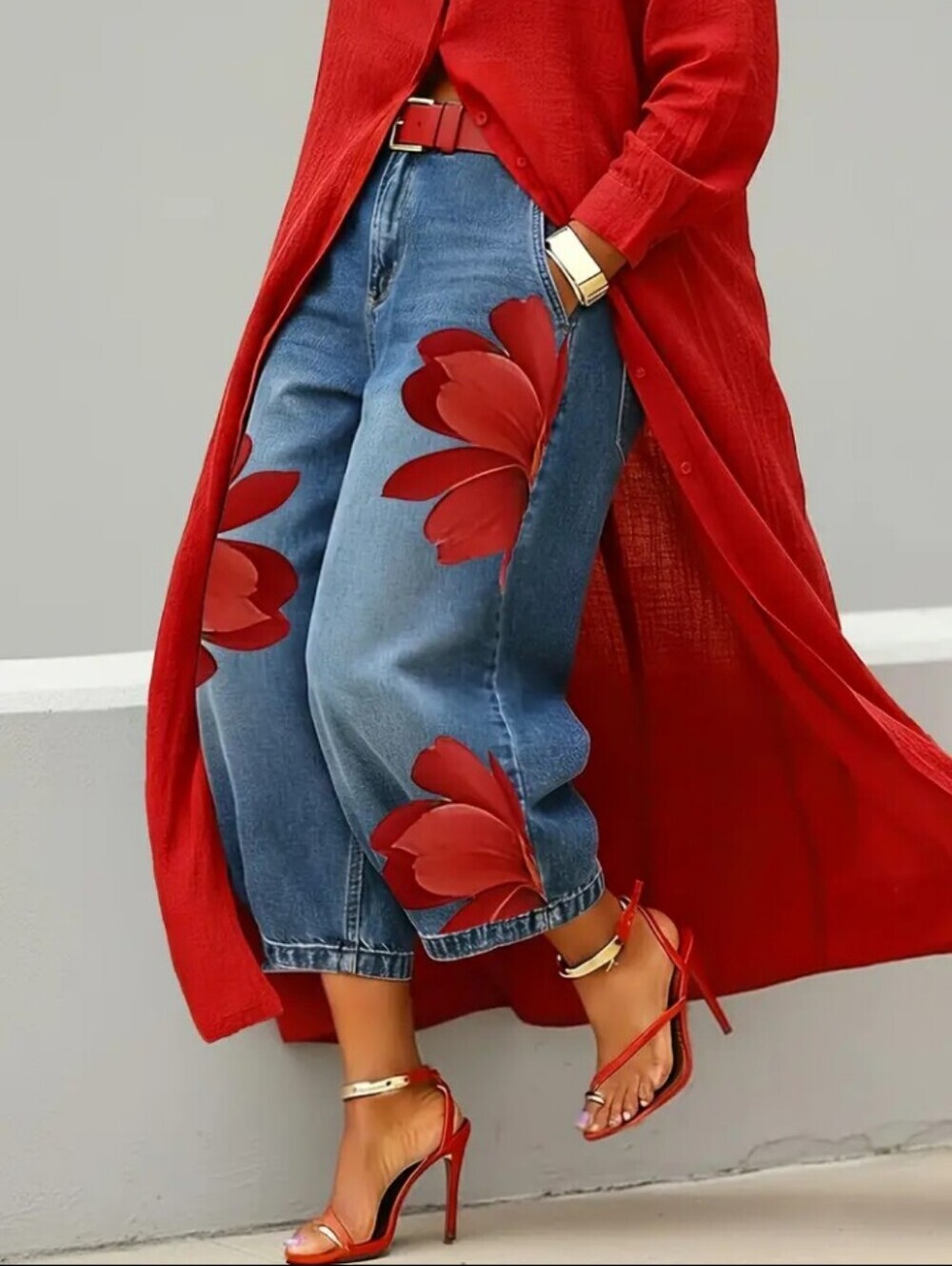Women's Red Floral Print Cropped Jeans, Casual High-Waisted Wide-Leg Denim Jeans